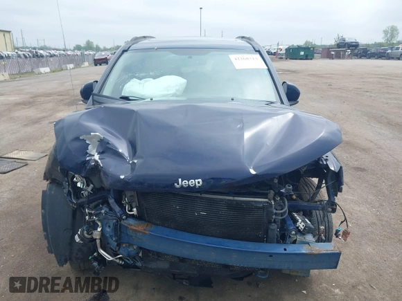 2016 Jeep Compass Latitude with VIN 1C4NJCEA9GD815600, listed as a IAAI auction lot 42268713 with 97,764 mi miles and . Bid and sale history available at DreamBid. Image 12.