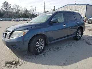 2013 Nissan Pathfinder SL with VIN 5N1AR2MN3DC671576, listed as a Copart auction lot 46727815 with 124,834 mi miles and Salvage Title. Bid and sale history available at carsss.com. Image 1.