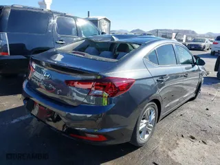 2020 Hyundai Elantra SEL with VIN 5NPD84LF2LH583521, listed as a IAAI auction lot 41742114 with 10,579 mi miles. Bid and sale history available at carsss.com. Image 4.
