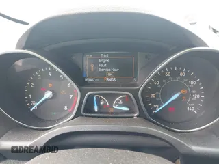 2017 Ford Escape SE z VIN 1FMCU0GD8HUE00754, wystawiony jako IAAI lot #42127911 z przebiegiem 169 487 mil mil oraz . Historia ofert i sprzedaży dostępna na DreamBid. Obrazek 7.