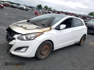 2014 Hyundai Elantra GT with VIN KMHD35LH1EU198851, listed as a Copart auction lot 58508734 with 0 mi miles and Non Repairable. Bid and sale history available at carsss.com. Image 1.