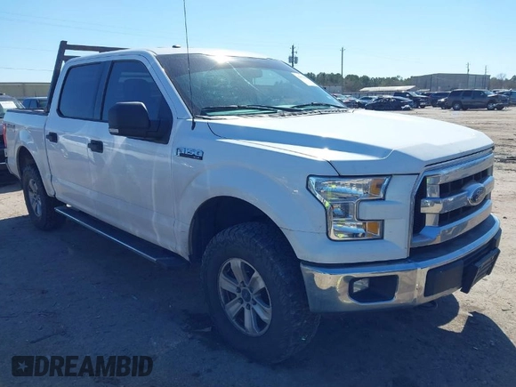 2015 Ford F-150 XLT with VIN 1FTEW1EFXFKE27190, listed as a IAAI auction lot 41670252 with 250,077 mi miles. Bid and sale history available at carsss.com. Image 1.
