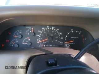 1999 Ford F-350 XL с VIN 1FTSW31F5XED06698, выставлен на аукционе Copart как лот 85551334 с пробегом 313 246 миль миль и Списание • Salvage title. История ставок и продаж доступна на DreamBid. Изображение 9.
