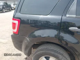 2010 Ford Escape XLS с VIN 1FMCU0C75AKC14767, выставлен на аукционе IAAI как лот 42265406 с пробегом 191 482 миль миль и . История ставок и продаж доступна на DreamBid. Изображение 6.