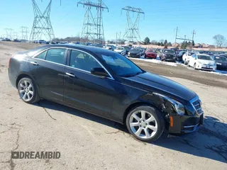 2016 Cadillac ATS Standard AWD z VIN 1G6AG5RX5G0103585, wystawiony jako IAAI lot #41439995 z przebiegiem 58 615 mil mil oraz . Historia ofert i sprzedaży dostępna na DreamBid. Obrazek 1.