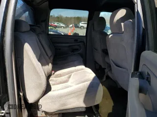 2005 Chevrolet Avalanche LS with VIN 3GNEC12Z65G128462, listed as a Copart auction lot 50082935 with 221,440 mi miles and Salvage title. Bid and sale history available at DreamBid. Image 10.