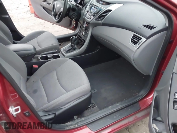 2016 Hyundai Elantra SE z VIN 5NPDH4AE9GH753695, wystawiony jako IAAI lot #41617429 z przebiegiem 165 401 mil mil oraz . Historia ofert i sprzedaży dostępna na DreamBid. Obrazek 5.