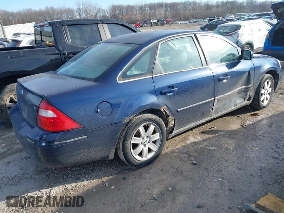 2006 Ford Five Hundred SEL with VIN 1FAFP271X6G148114, listed as a IAAI auction lot 41426434 with 202,760 mi miles. Bid and sale history available at carsss.com. Image 4.