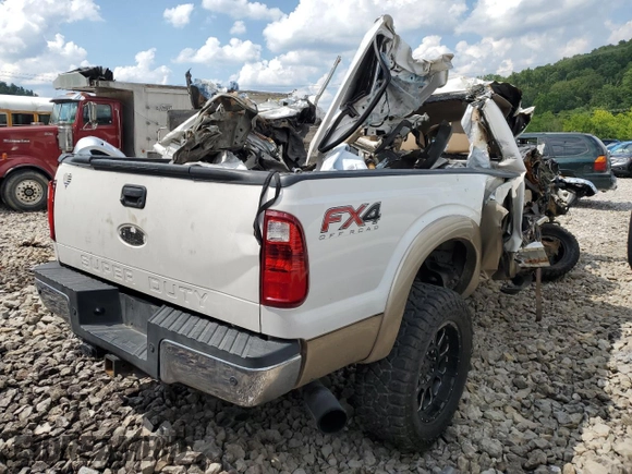 2012 Ford F-350 XL с VIN 1FT8W3BT5CEA64620, выставлен на аукционе Copart как лот 62420904 с пробегом Не указан миль и Списание • Salvage title. История ставок и продаж доступна на DreamBid. Изображение 3.