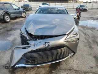 2023 Toyota Mirai XLE with VIN JTDAAAAA9PA009069, listed as a Copart auction lot 53739195 with 8,497 mi miles and Salvage Title. Bid and sale history available at carsss.com. Image 5.
