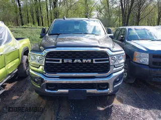 2024 Ram 2500 Big Horn with VIN 3C6UR5DL2RG101520, listed as a IAAI auction lot 42065398 with 34,611 mi miles. Bid and sale history available at carsss.com. Image 6.