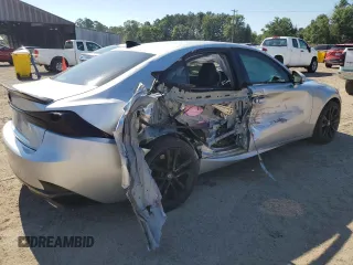 2018 Lexus IS 300 with VIN JTHBA1D20J5079406, listed as a Copart auction lot 56816925 with 123,710 mi miles and Salvage title. Bid and sale history available at DreamBid. Image 3.