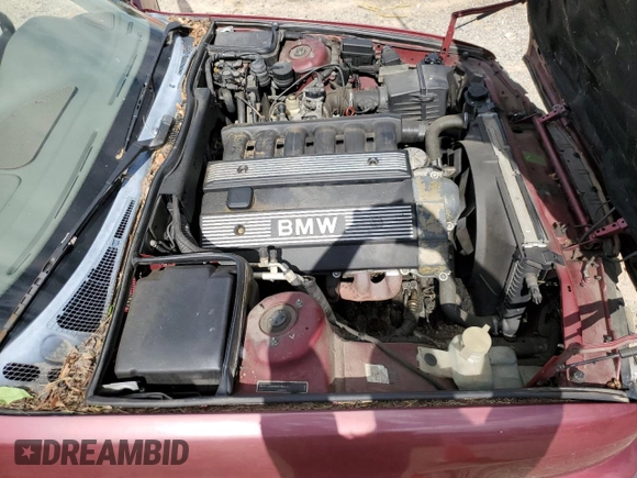 1995 BMW 5 Series 525i z VIN WBAHD632XSGK86387, wystawiony jako Copart lot #58245795 z przebiegiem 168 925 mil mil oraz Czysty tytuł • Clean title. Historia ofert i sprzedaży dostępna na DreamBid. Obrazek 11.