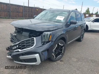2025 Kia Telluride S with VIN 5XYP64GC0SG622891, listed as a IAAI auction lot 42781011 with 5,960 mi miles and . Bid and sale history available at DreamBid. Image 17.