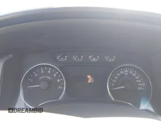 2011 Ford F-150 XL с VIN 1FTFX1ET4BFC24161, выставлен на аукционе IAAI как лот 42811171 с пробегом Не указан миль и . История ставок и продаж доступна на DreamBid. Изображение 7.