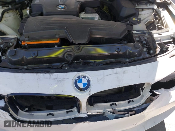 2015 BMW 3 Series 320i with VIN WBA3B1G56FNT06434, listed as a IAAI auction lot 41772918 with 76,782 mi miles. Bid and sale history available at carsss.com. Image 6.