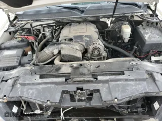 2012 Chevrolet Suburban LTZ with VIN 1GNSKKE70CR179507, listed as a Copart auction lot 85069214 with 206,167 mi miles and Salvage Title. Bid and sale history available at carsss.com. Image 12.