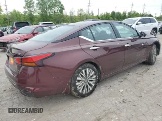 2024 Nissan Altima 2.5 SV with VIN 1N4BL4DWXRN352479, listed as a Copart auction lot 52413534 with 960 mi miles and Salvage Title. Bid and sale history available at carsss.com. Image 3.
