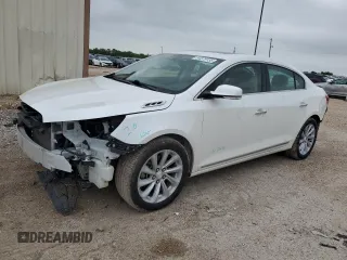 2016 Buick LaCrosse Premium I with VIN 1G4GD5G32GF166216, listed as a Copart auction lot 54379135 with 39,984 mi miles and Salvage title. Bid and sale history available at DreamBid. Image 1.