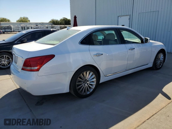 2015 Hyundai Equus Ultimate z VIN KMHGH4JH2FU095077, wystawiony jako Copart lot #71481054 z przebiegiem 111 373 mil mil oraz Szkody całkowita. Historia ofert i sprzedaży dostępna na DreamBid. Obrazek 3.