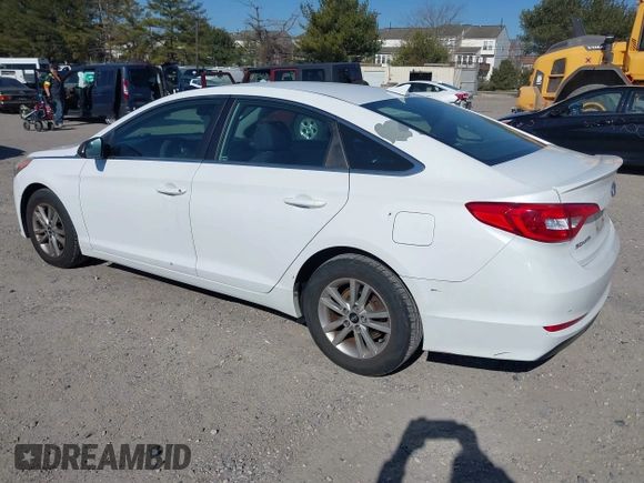 2015 Hyundai Sonata SE with VIN 5NPE24AF0FH168212, listed as a IAAI auction lot 41750301 with 253,433 mi miles and . Bid and sale history available at DreamBid. Image 3.