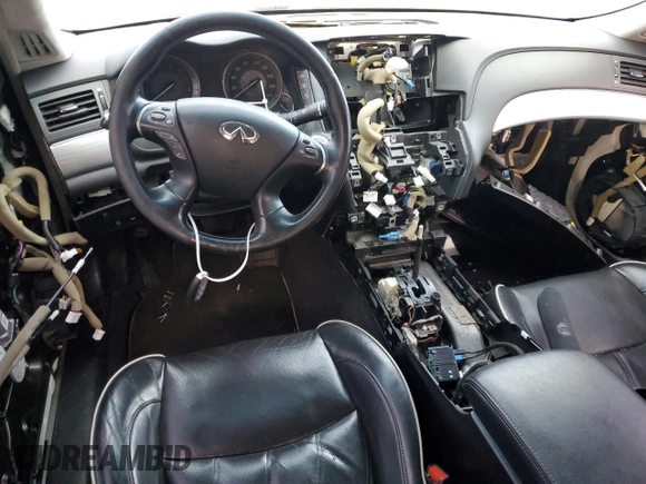 2018 Infiniti Q70 Luxe with VIN JN1BY1PR8JM370296, listed as a Copart auction lot 80748364 with Not provided miles and Salvage title. Bid and sale history available at DreamBid. Image 8.