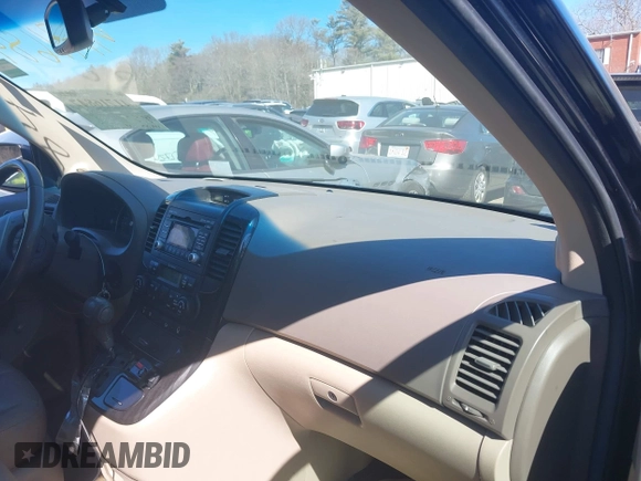 2012 Kia Sedona EX with VIN KNDMH4C72C6426073, listed as a IAAI auction lot 41716847 with 158,531 mi miles. Bid and sale history available at carsss.com. Image 5.