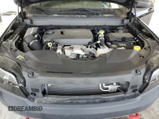 2019 Jeep Cherokee Trailhawk with VIN 1C4PJMBN7KD374676, listed as a Copart auction lot 51504125 with 34,323 mi miles and Salvage Title. Bid and sale history available at DreamBid. Image 14.