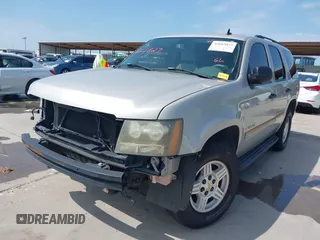 2008 Chevrolet Tahoe LS with VIN 1GNFC13C18R185820, listed as a IAAI auction lot 42662827 with 186,500 mi miles and . Bid and sale history available at DreamBid. Image 2.