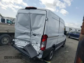 2022 Ford Transit Cargo с VIN 1FTYE1C83NKA48423, выставлен на аукционе Copart как лот 51590555 с пробегом 148 933 миль миль и Списание • Salvage title. История ставок и продаж доступна на DreamBid. Изображение 3.