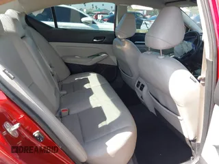 2019 Nissan Altima 2.5 Platinum with VIN 1N4BL4FV7KC117575, listed as a IAAI auction lot 41573528 with 71,665 mi miles. Bid and sale history available at carsss.com. Image 8.
