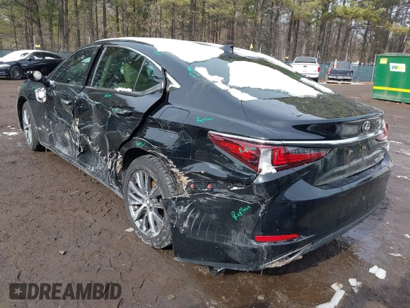2020 Lexus ES with VIN 58ADZ1B1XLU066527, listed as a IAAI auction lot 41357739 with 41,079 mi miles. Bid and sale history available at carsss.com. Image 3.