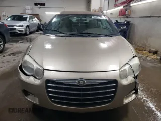 2004 Chrysler Sebring with VIN 1C3EL45R54N244574, listed as a Copart auction lot 89297475 with 88,329 mi miles and Clean Title. Bid and sale history available at DreamBid. Image 5.