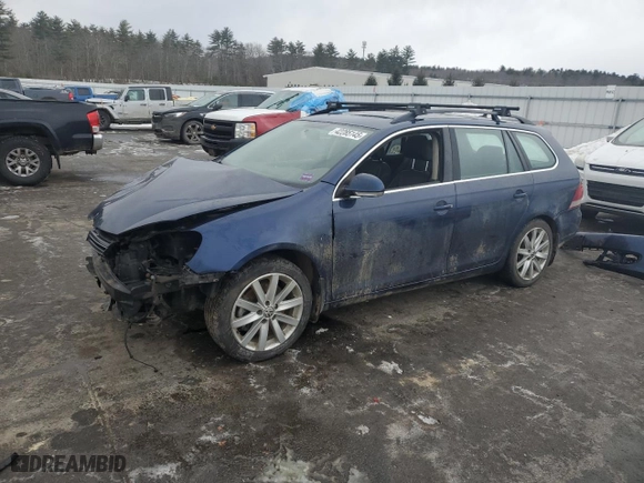 2014 Volkswagen Jetta SportWagen TDI w/Sunroof & Nav with VIN 3VWPL7AJ9EM625598, listed as a Copart auction lot 51737115 with 97,881 mi miles and Non Repairable. Bid and sale history available at carsss.com. Image 1.