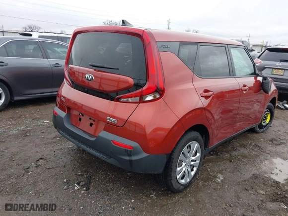 2021 Kia Soul LX with VIN KNDJ23AU4M7760060, listed as a IAAI auction lot 41203549 with 59,781 mi miles. Bid and sale history available at carsss.com. Image 4.