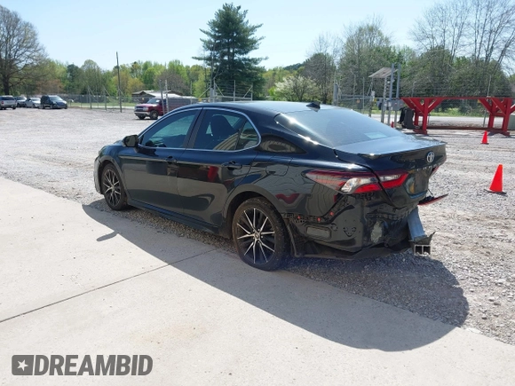 2022 Toyota Camry SE z VIN 4T1G11AK0NU657071, wystawiony jako IAAI lot #41991413 z przebiegiem 86 272 mil mil oraz . Historia ofert i sprzedaży dostępna na DreamBid. Obrazek 3.