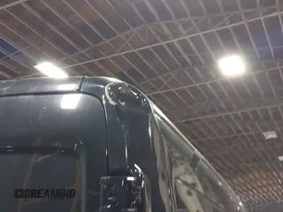 2017 Ford Transit с VIN 1FTYR2CM3HKB02007, выставлен на аукционе IAAI как лот 42561063 с пробегом 114 638 миль миль и . История ставок и продаж доступна на DreamBid. Изображение 6.