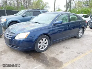 2006 Toyota Avalon XL with VIN 4T1BK36B96U073278, listed as a IAAI auction lot 42039224 with 199,346 mi miles. Bid and sale history available at carsss.com. Image 2.