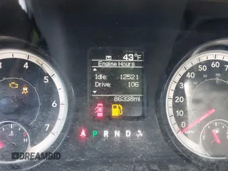 2019 Ram 1500 Tradesman z VIN 1C6RR7FG6KS626077, wystawiony jako IAAI lot #41686501 z przebiegiem 86 338 mil mil oraz . Historia ofert i sprzedaży dostępna na DreamBid. Obrazek 15.