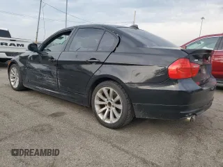2011 BMW 3 Series 328i xDrive z VIN WBAPK5G58BNN30906, wystawiony jako Copart lot #54120725 z przebiegiem 146 978 mil mil oraz Szkoda całkowita • Salvage title. Historia ofert i sprzedaży dostępna na DreamBid. Obrazek 2.