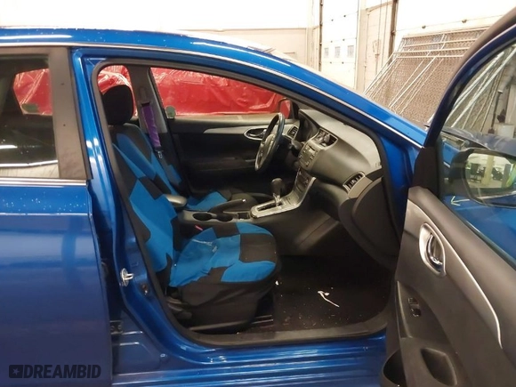 2014 Nissan Sentra SV with VIN 3N1AB7AP8EL617548, listed as a IAAI auction lot 40829452 with 72,461 mi miles. Bid and sale history available at carsss.com. Image 5.