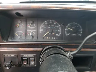 1989 Ford Bronco Custom with VIN 1FMEU15H6KLA27263, listed as a Copart auction lot 73462704 with 88,209 mi miles and Salvage Title. Bid and sale history available at carsss.com. Image 9.