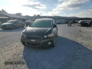 2015 Chevrolet Sonic LTZ z VIN 1G1JE5SB5F4106391, wystawiony jako Copart lot #41699175 z przebiegiem 113 683 mil mil oraz Szkoda całkowita • Salvage title. Historia ofert i sprzedaży dostępna na DreamBid. Obrazek 11.