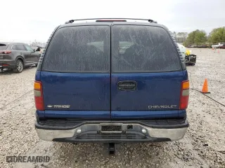 2002 Chevrolet Tahoe LT with VIN 1GNEC13ZX2R170031, listed as a Copart auction lot 88728135 with 370,496 mi miles and Salvage Title. Bid and sale history available at carsss.com. Image 6.