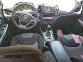 2018 Jeep Cherokee Latitude Tech Connect с VIN 1C4PJLCB1JD558928, выставлен на аукционе Copart как лот 57655535 с пробегом 81 130 миль миль и Списание • Salvage title. История ставок и продаж доступна на DreamBid. Изображение 8.