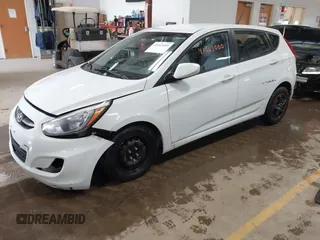 2016 Hyundai Accent SE z VIN KMHCT5AE1GU252785, wystawiony jako IAAI lot #41663000 z przebiegiem 104 656 mil mil oraz . Historia ofert i sprzedaży dostępna na DreamBid. Obrazek 2.