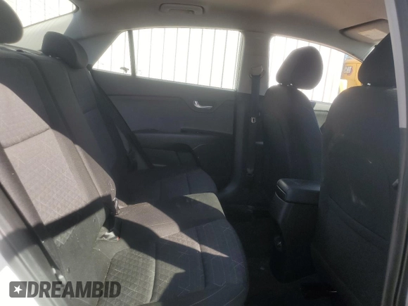 2022 Kia Rio LX with VIN 3KPA24AD5NE432475, listed as a Copart auction lot 42524575 with 18,593 mi miles and Salvage Title. Bid and sale history available at DreamBid. Image 10.