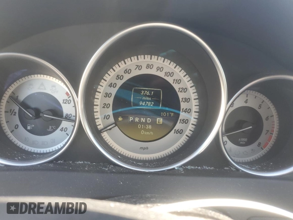 2012 Mercedes-Benz C 300 Sport z VIN WDDGF8BB5CR212988, wystawiony jako Copart lot #62689835 z przebiegiem 94 782 mil mil oraz Szkoda całkowita • Salvage title. Historia ofert i sprzedaży dostępna na DreamBid. Obrazek 9.