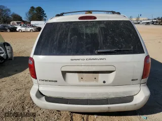 2006 Dodge Grand Caravan SXT with VIN 2D8GP44L76R848771, listed as a Copart auction lot 47485845 with 203,313 mi miles and Salvage Title. Bid and sale history available at carsss.com. Image 6.