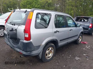 2004 Honda CR-V LX with VIN SHSRD78414U250536, listed as a IAAI auction lot 42179378 with 209,026 mi miles and . Bid and sale history available at DreamBid. Image 4.